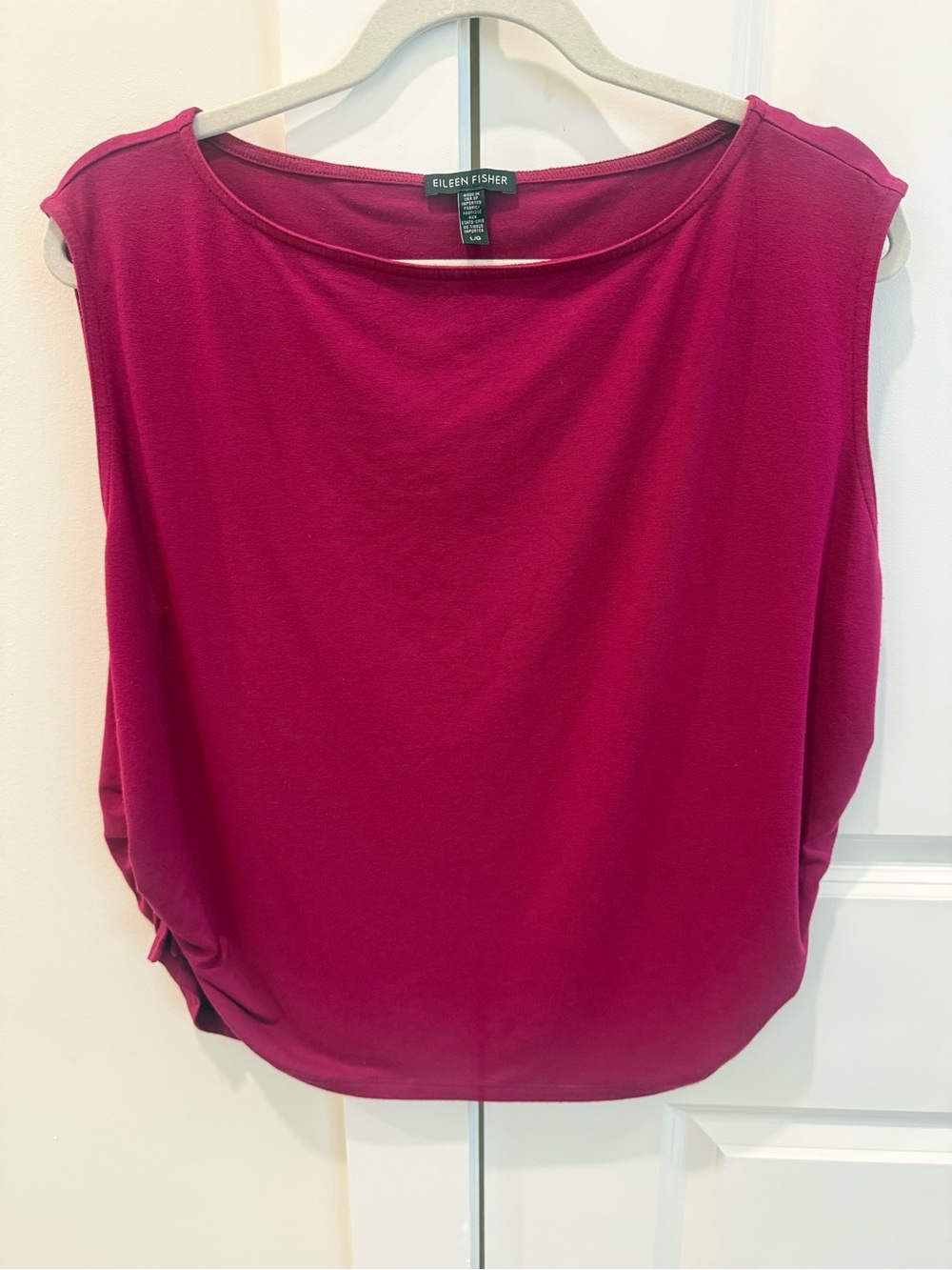 Eileen Fisher Women's Magenta Pink Sleeveless Boatneck Top Ruched Sides Size L